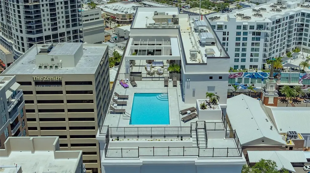 33 S Palm Avenue Sarasota FL 34236