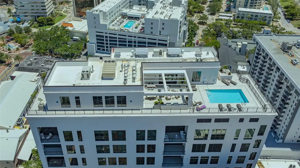 33 S Palm Avenue Sarasota FL 34236