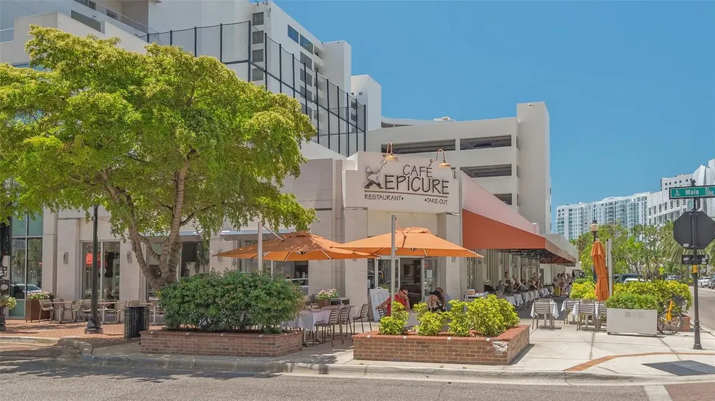 33 S Palm Avenue Sarasota FL 34236