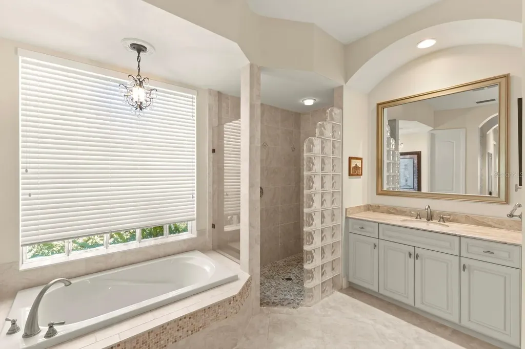 4584 Tuscana Drive Sarasota FL 34241