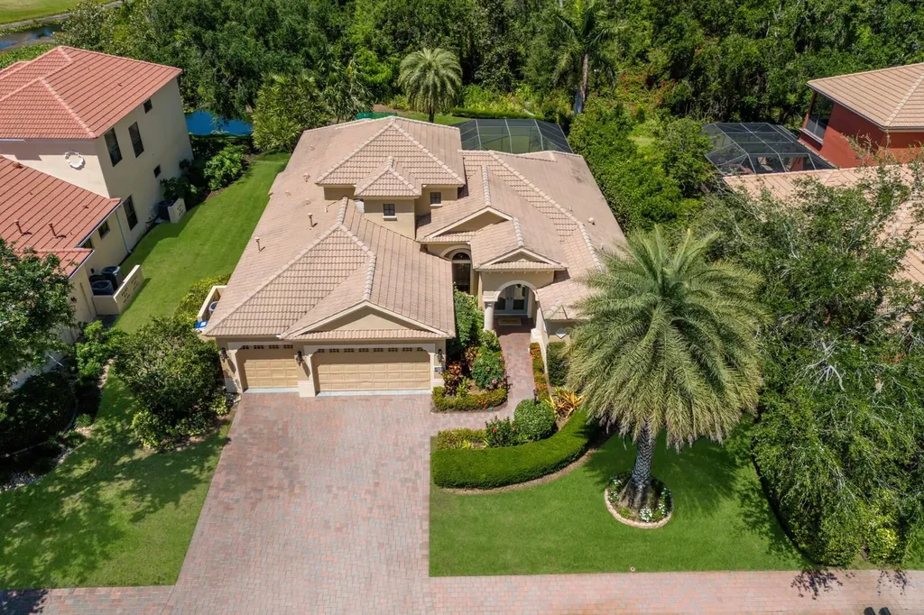 4584 Tuscana Drive Sarasota FL 34241