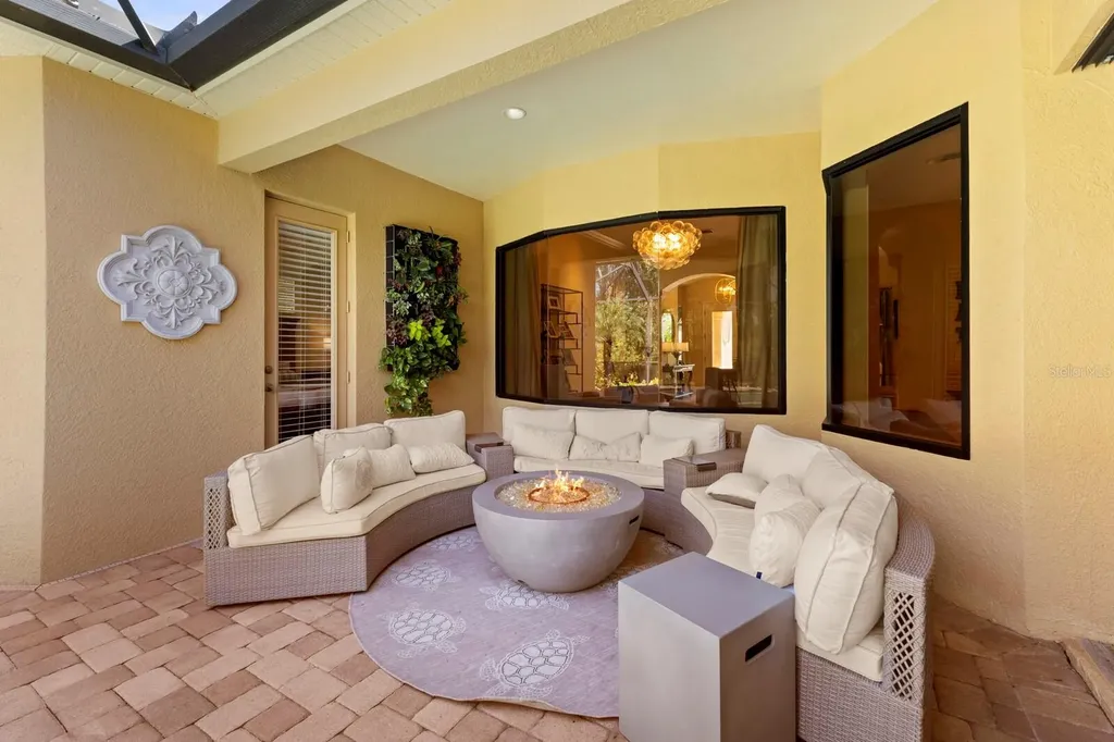 4584 Tuscana Drive Sarasota FL 34241