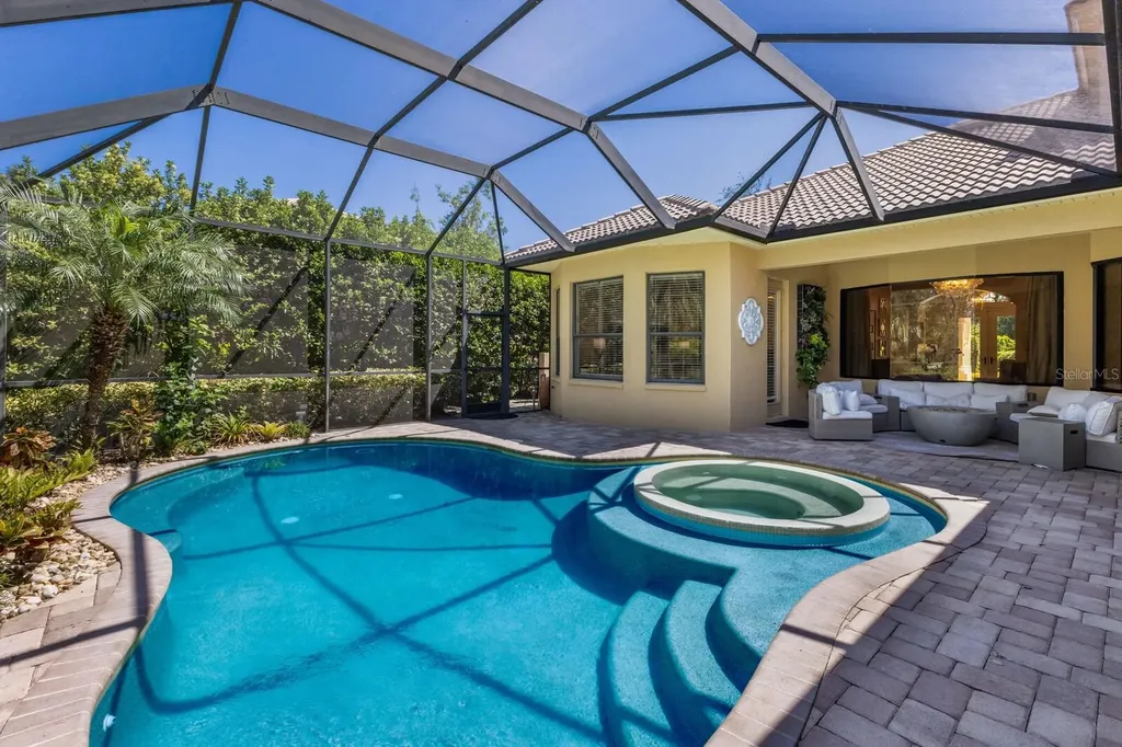 4584 Tuscana Drive Sarasota FL 34241