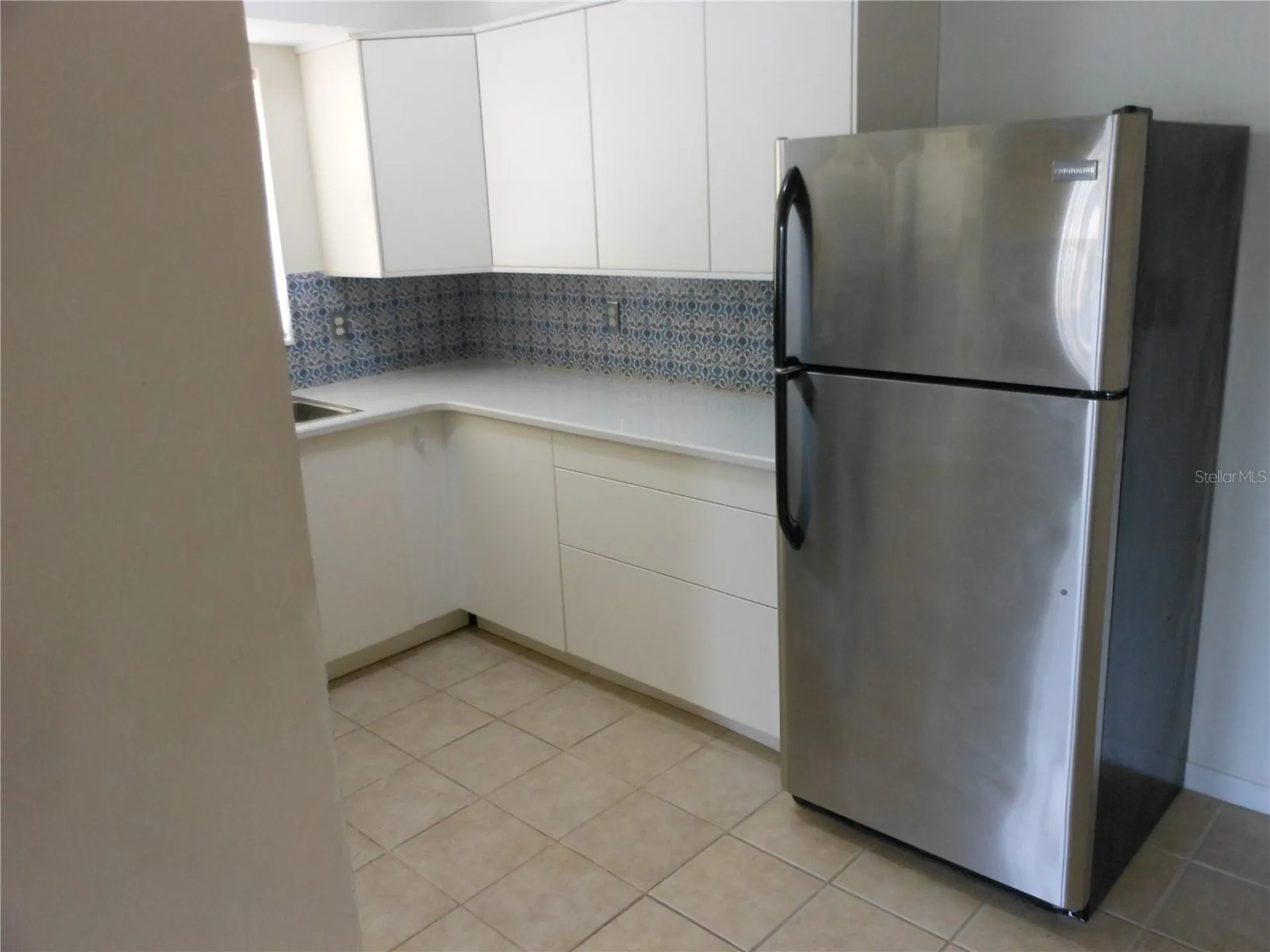 138 36th Avenue N St Petersburg FL 33704