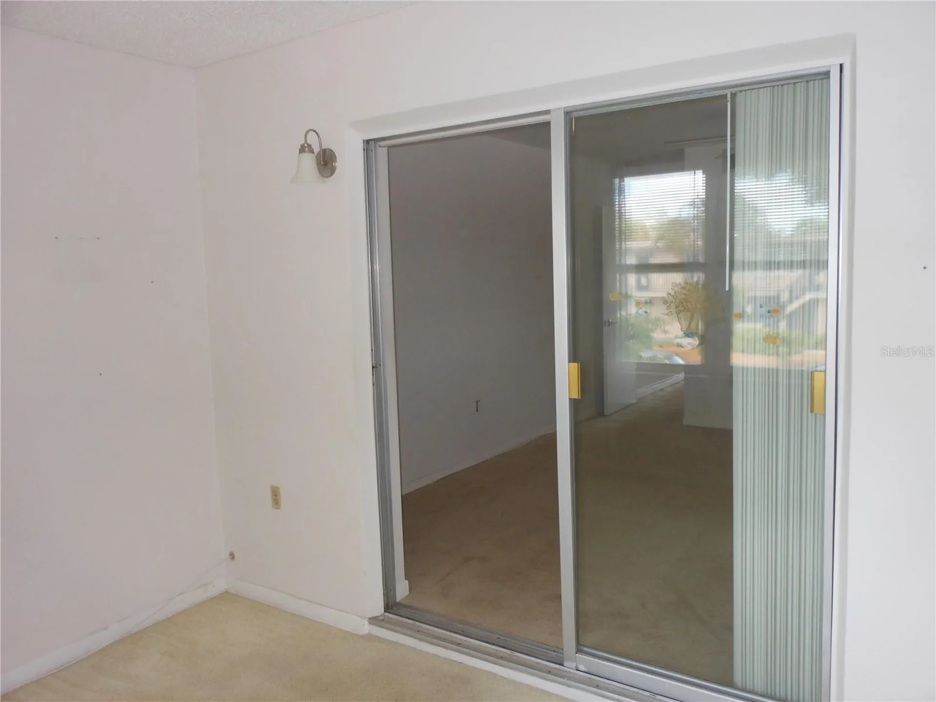 138 36th Avenue N St Petersburg FL 33704