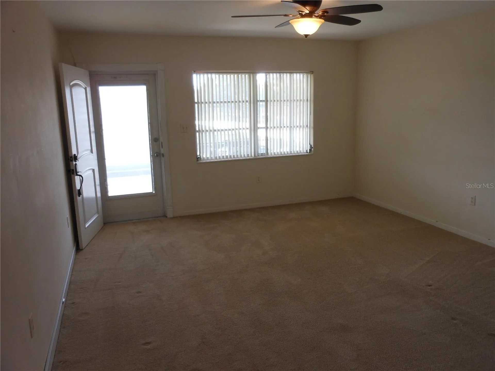 138 36th Avenue N St Petersburg FL 33704