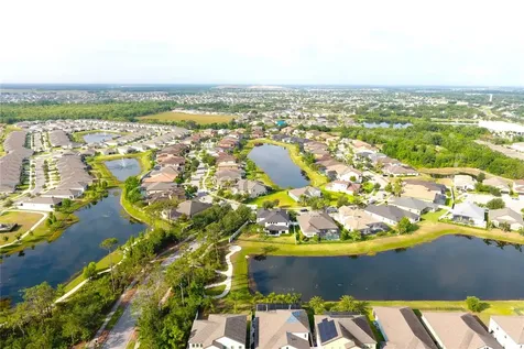 13327 Waterleaf Garden Circle Riverview FL 33579