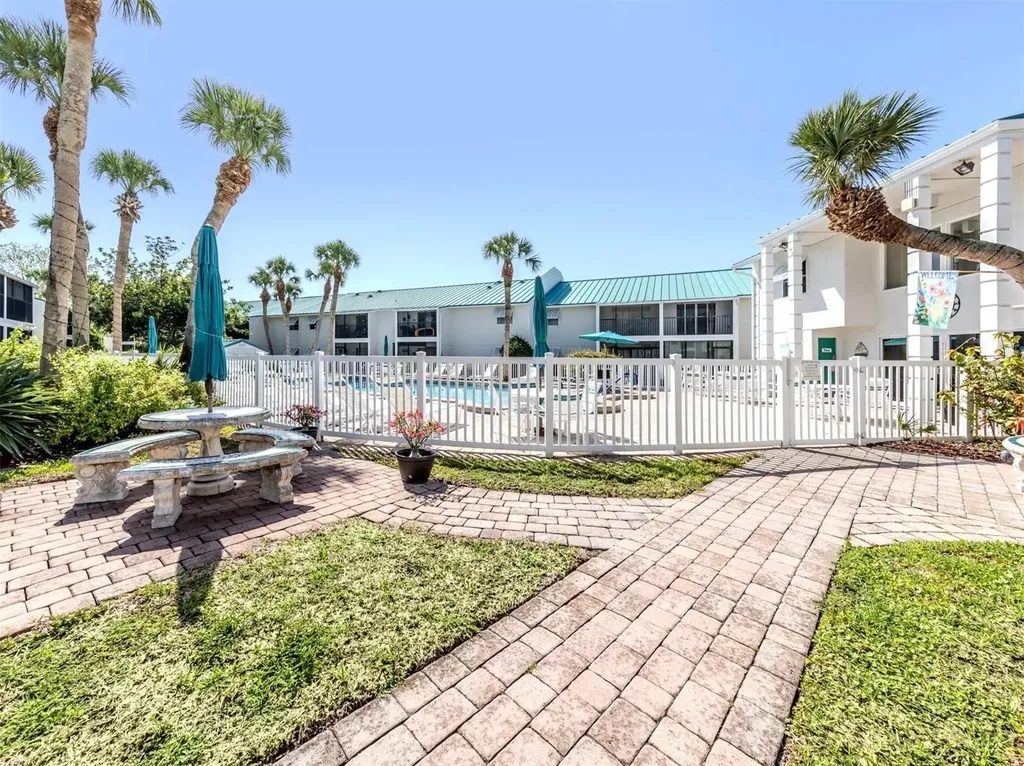 5669 Midnight Pass Road Sarasota FL 34242
