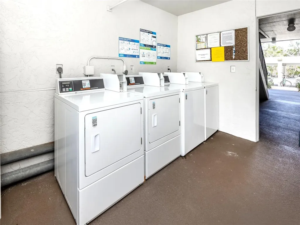 5669 Midnight Pass Road Sarasota FL 34242
