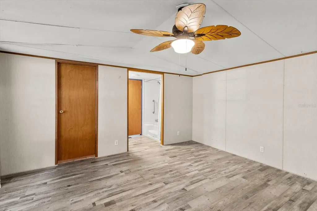 8431 S Lake Consuella Drive Floral City FL 34436