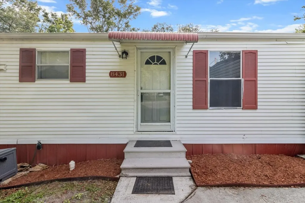 8431 S Lake Consuella Drive Floral City FL 34436