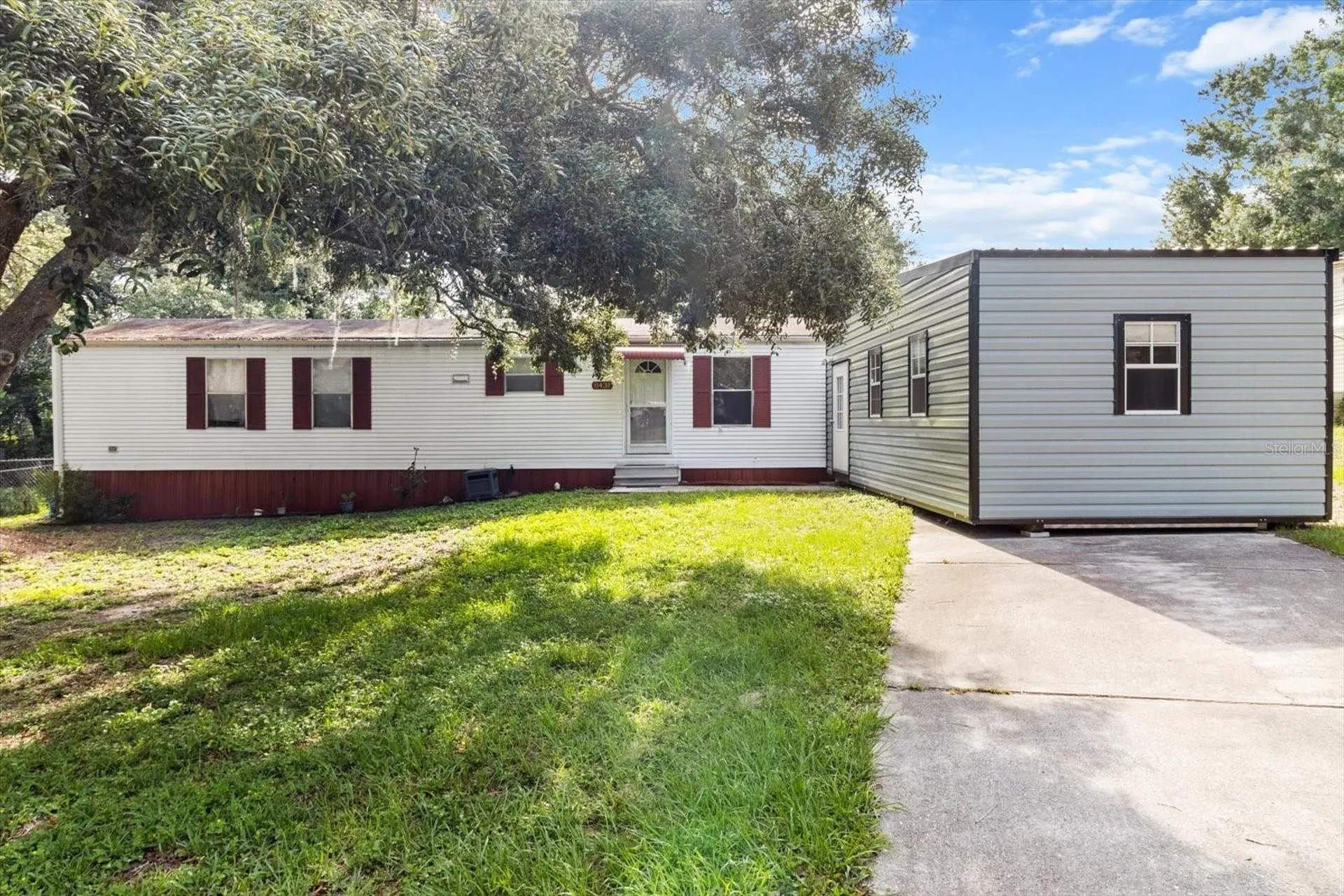 8431 S Lake Consuella Drive Floral City FL 34436