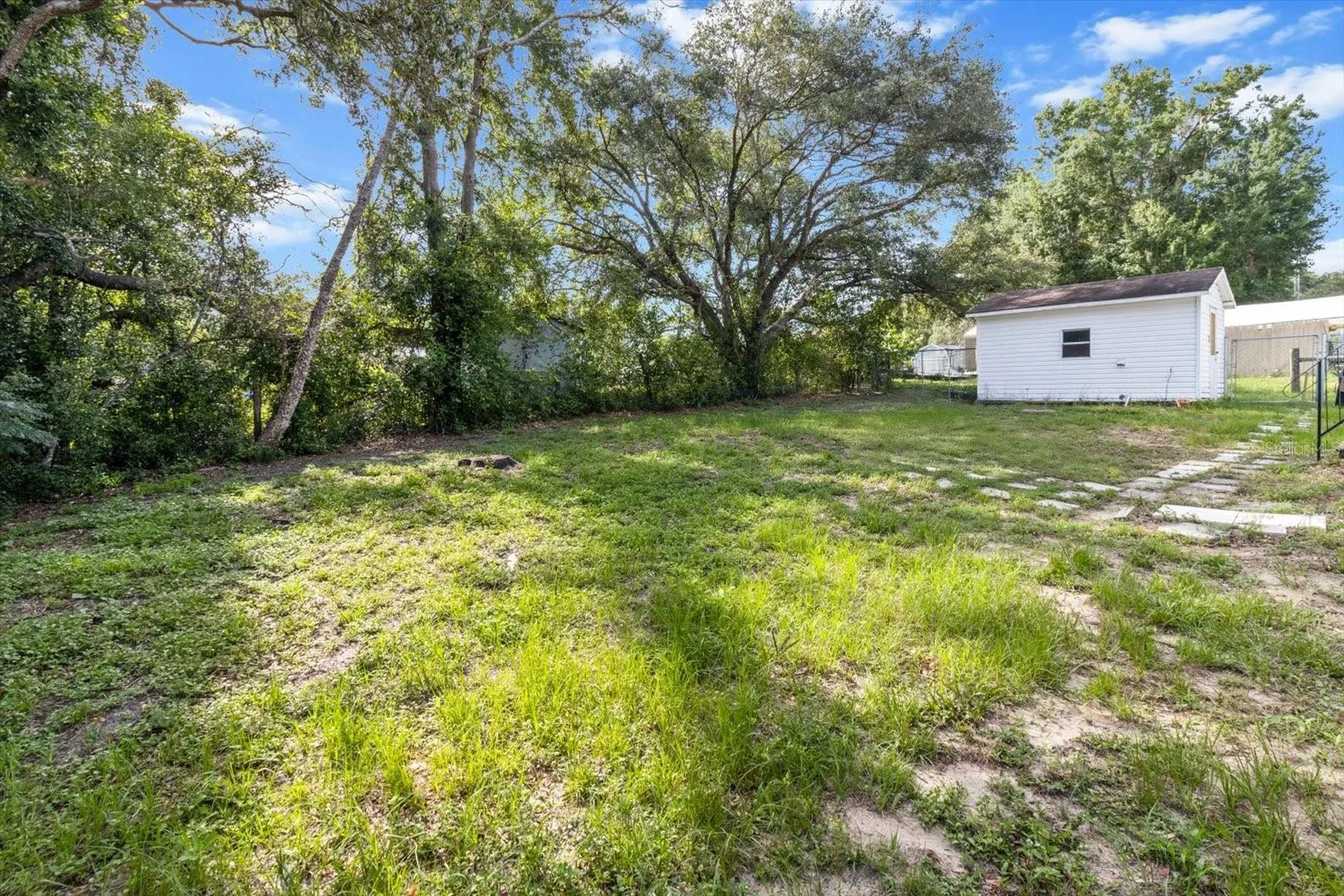 8431 S Lake Consuella Drive Floral City FL 34436