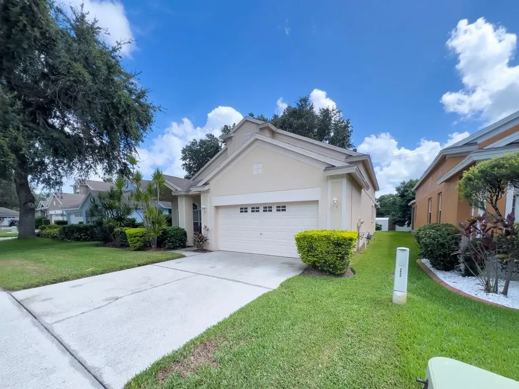 2160 Brandon Park Circle Brandon FL 33510
