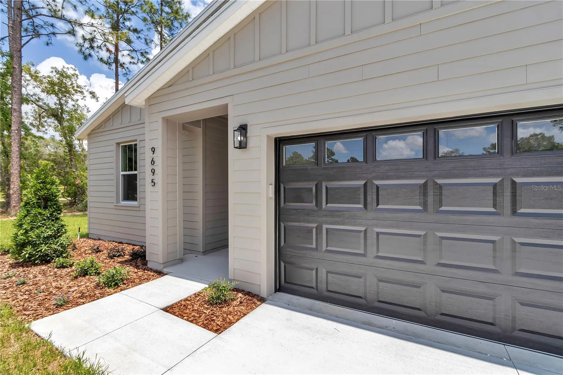 9695 SW 125 Court Road Dunnellon FL 34432