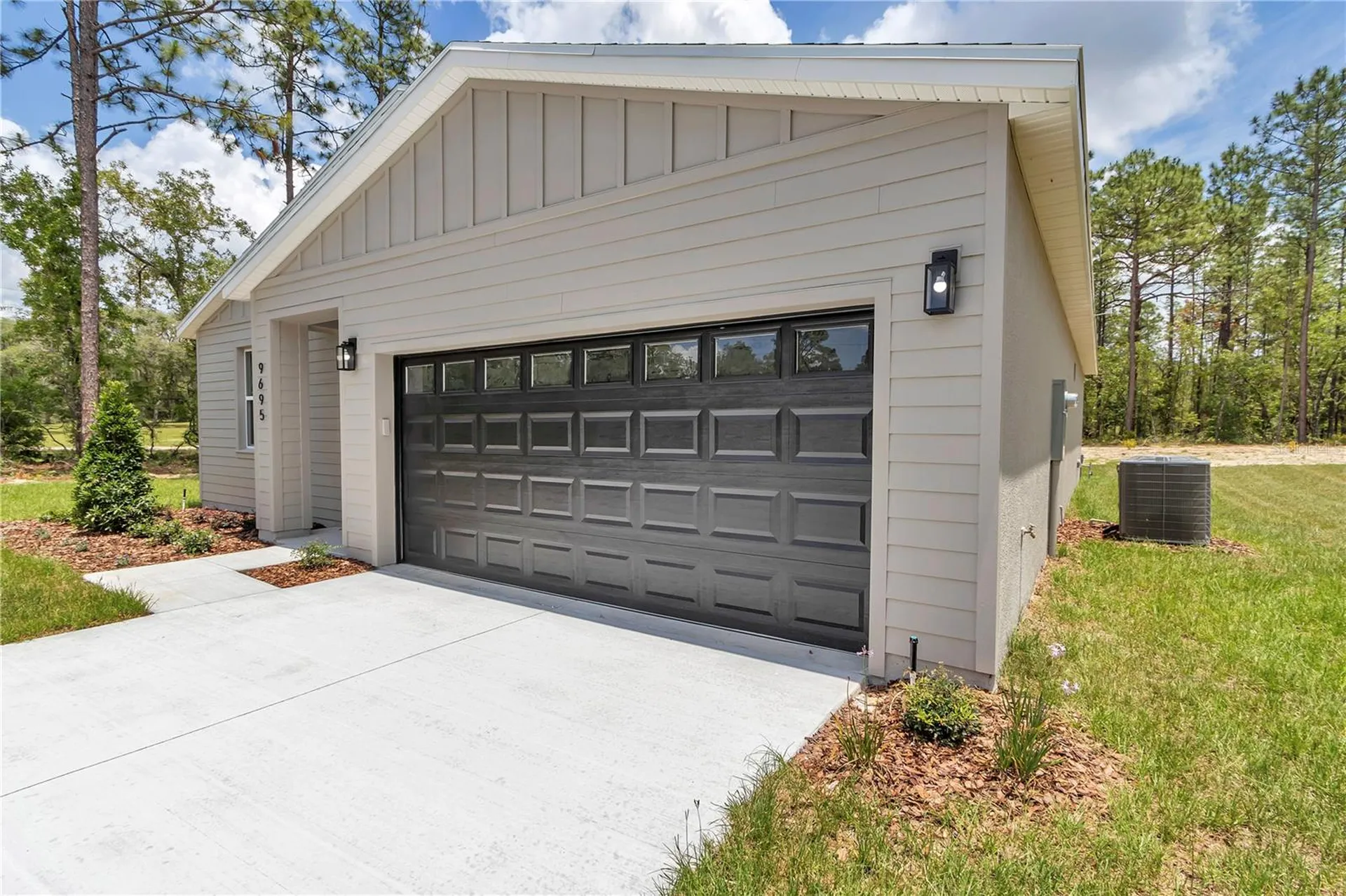 9695 SW 125 Court Road Dunnellon FL 34432