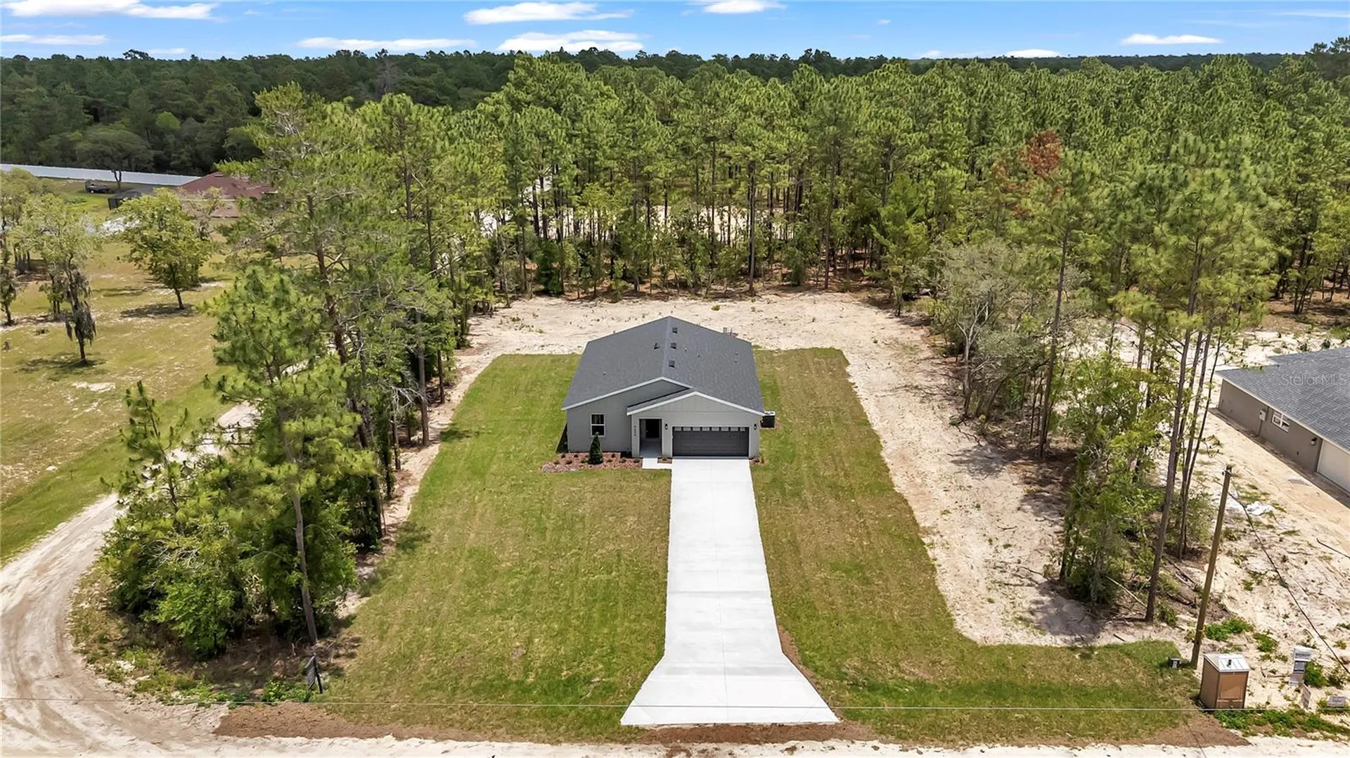 9695 SW 125 Court Road Dunnellon FL 34432