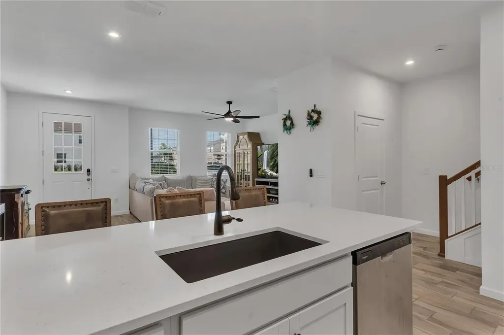 2552 Chickasaw Plum Loop Clermont FL 34711