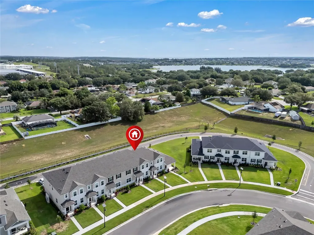 2552 Chickasaw Plum Loop Clermont FL 34711