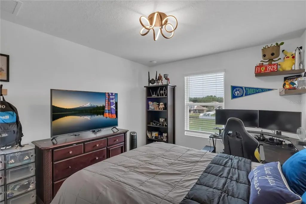 2552 Chickasaw Plum Loop Clermont FL 34711