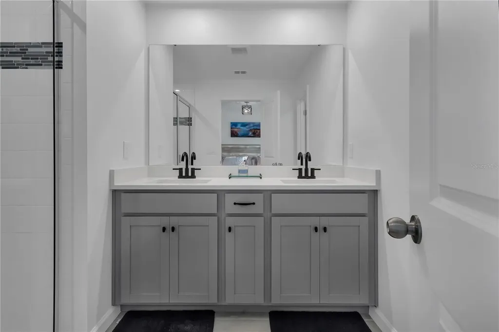 2552 Chickasaw Plum Loop Clermont FL 34711