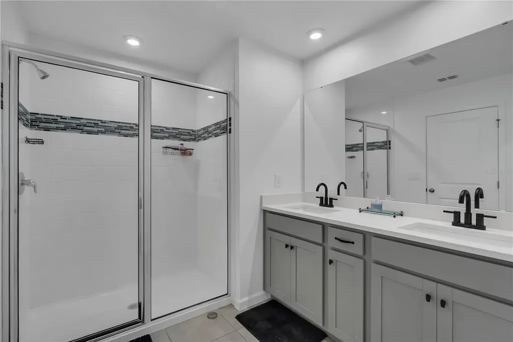 2552 Chickasaw Plum Loop Clermont FL 34711