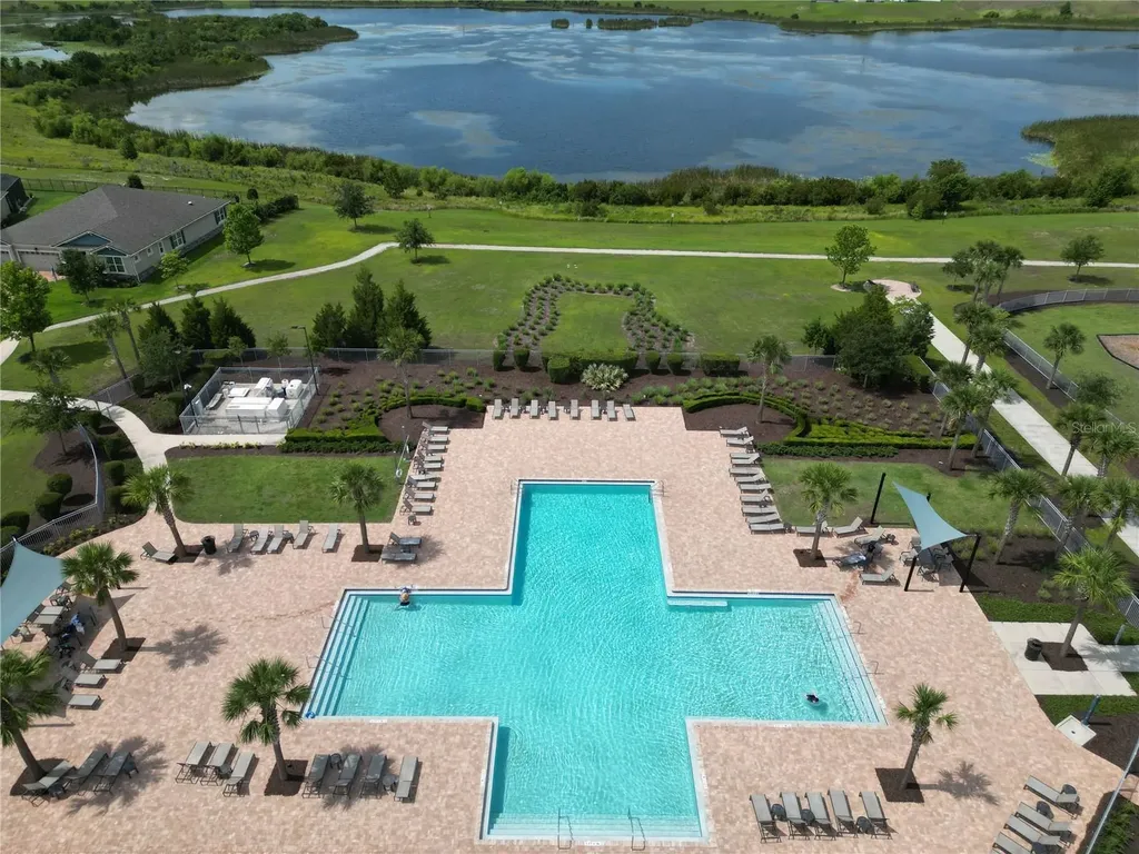 2552 Chickasaw Plum Loop Clermont FL 34711