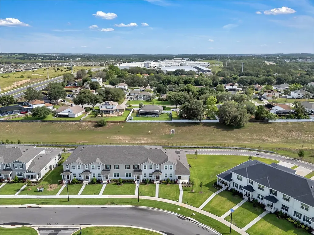 2552 Chickasaw Plum Loop Clermont FL 34711