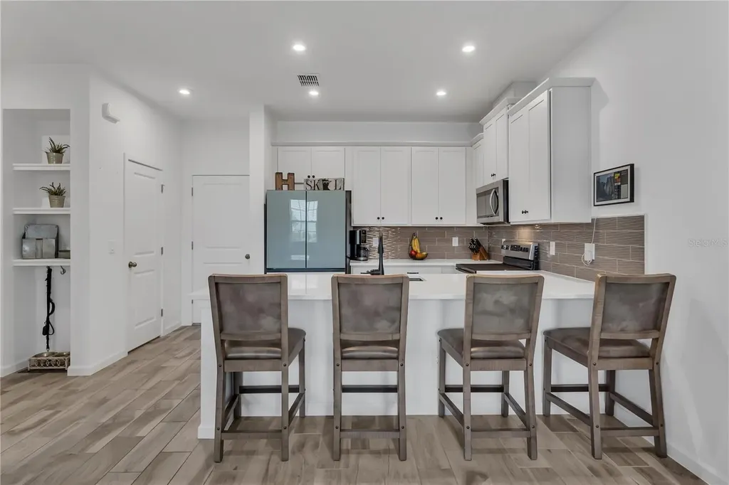 2552 Chickasaw Plum Loop Clermont FL 34711