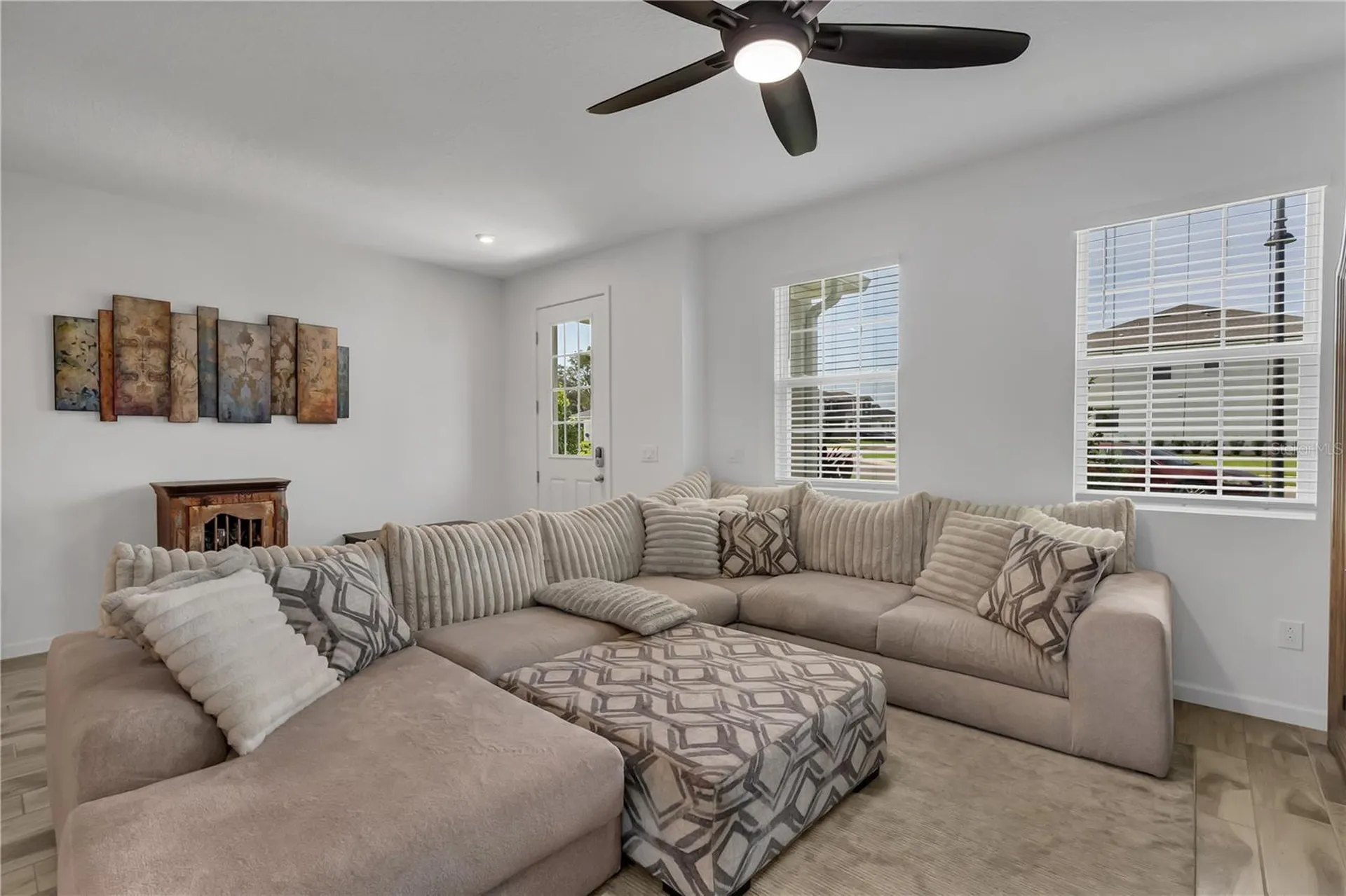2552 Chickasaw Plum Loop Clermont FL 34711