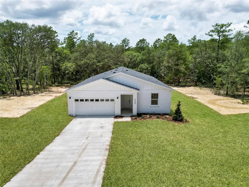 8258 SW 136th Terrace Dunnellon FL 34432