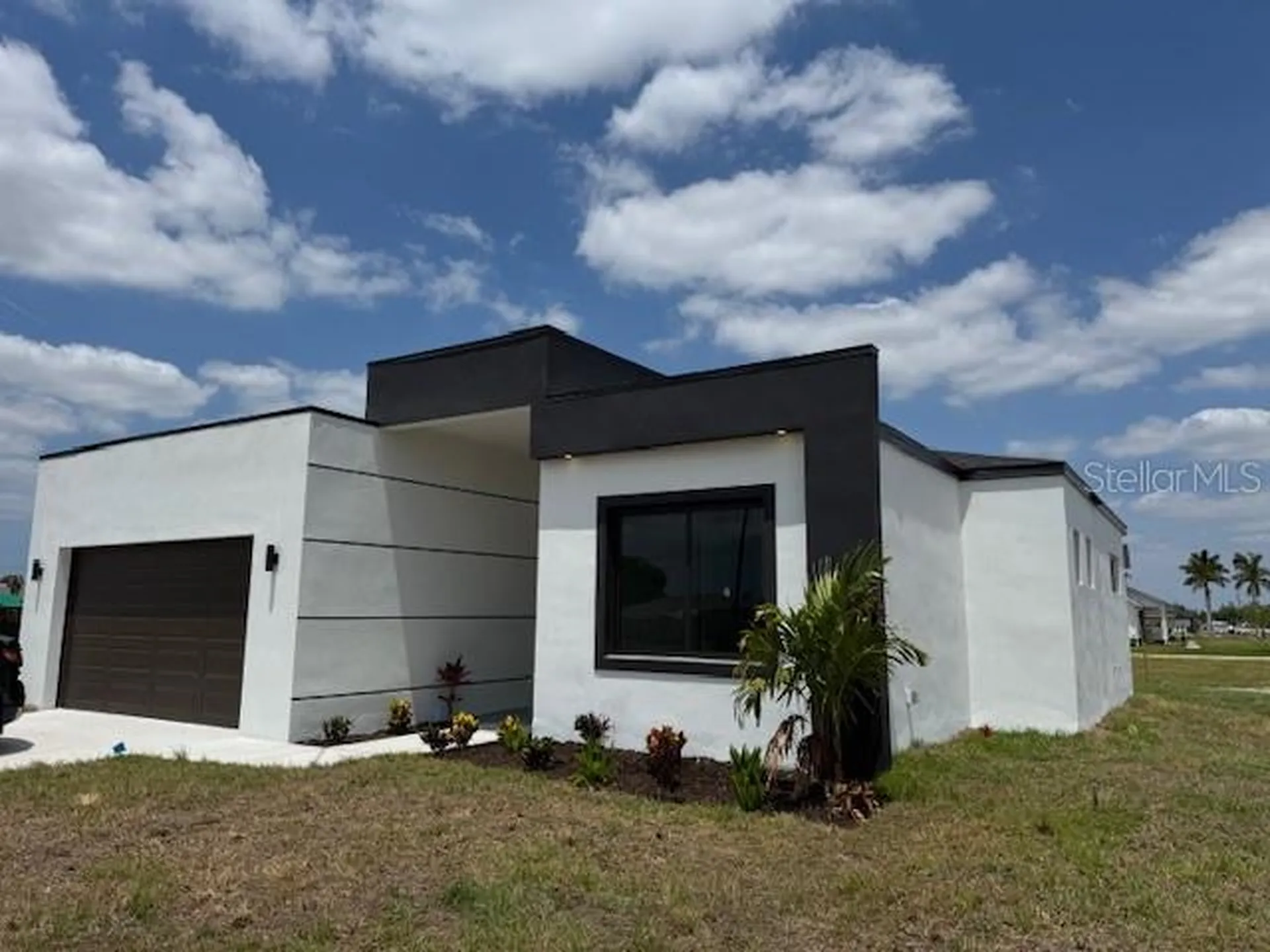 101 NW 10th Terrace Cape Coral FL 33993