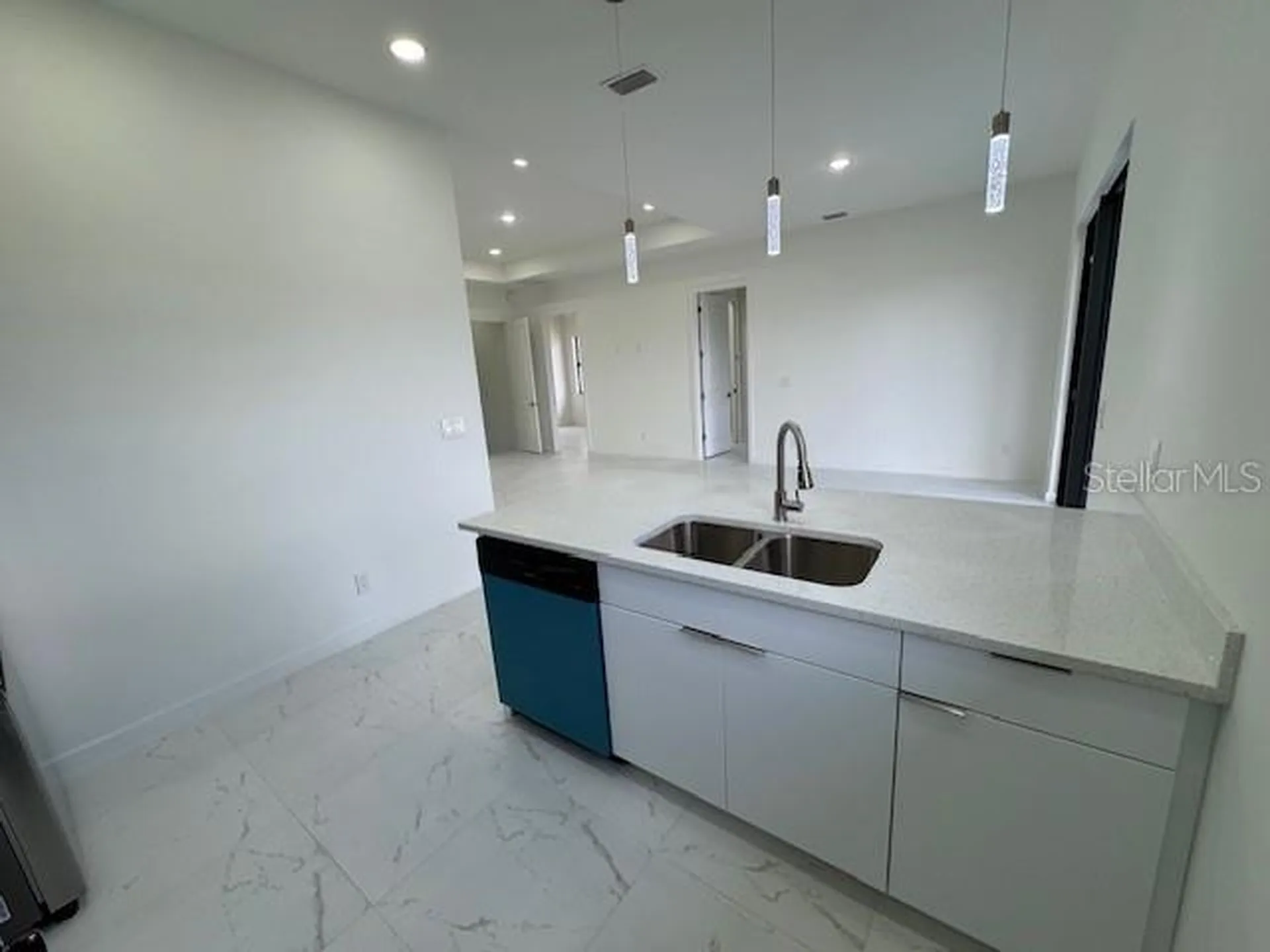 101 NW 10th Terrace Cape Coral FL 33993