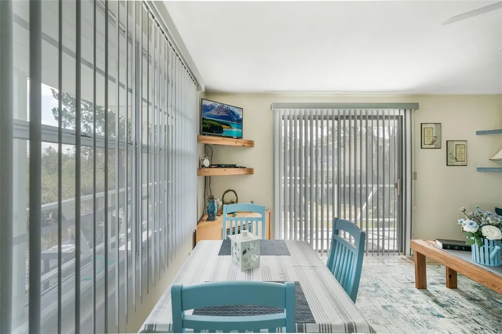 2220 S Coon Point Crystal River FL 34429