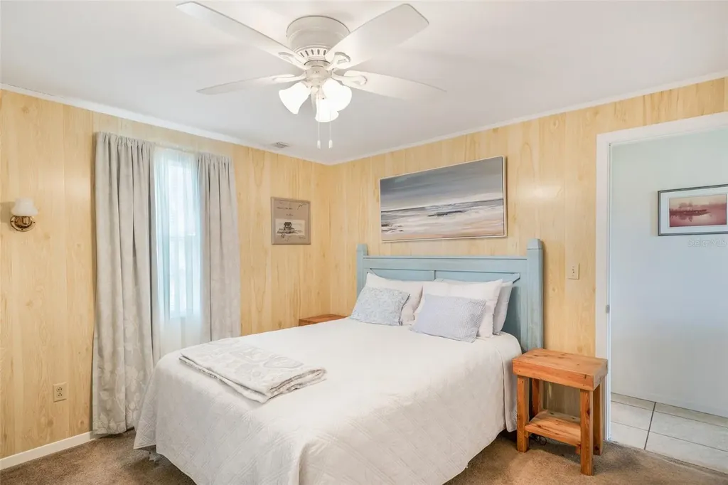 2220 S Coon Point Crystal River FL 34429