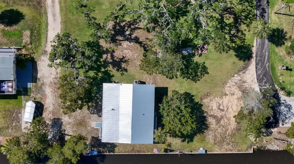 2220 S Coon Point Crystal River FL 34429