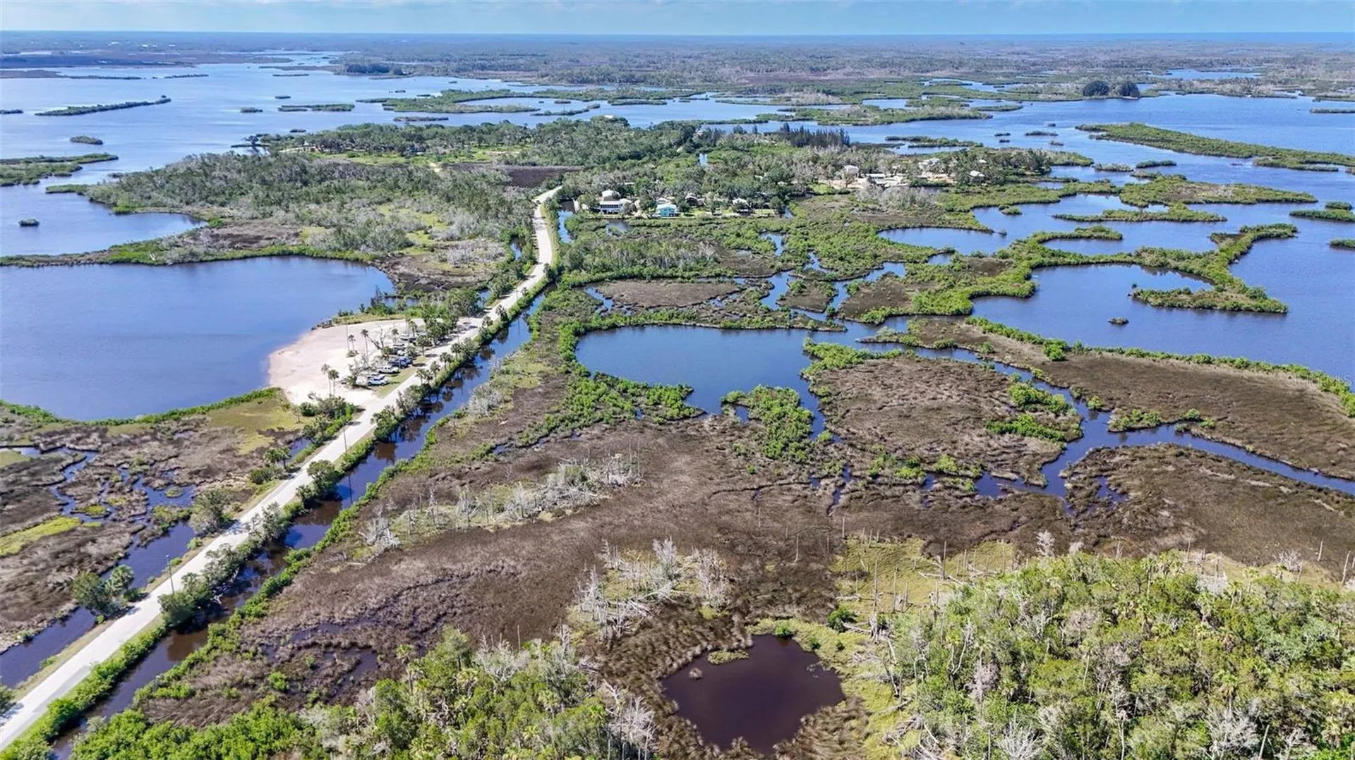 2220 S Coon Point Crystal River FL 34429