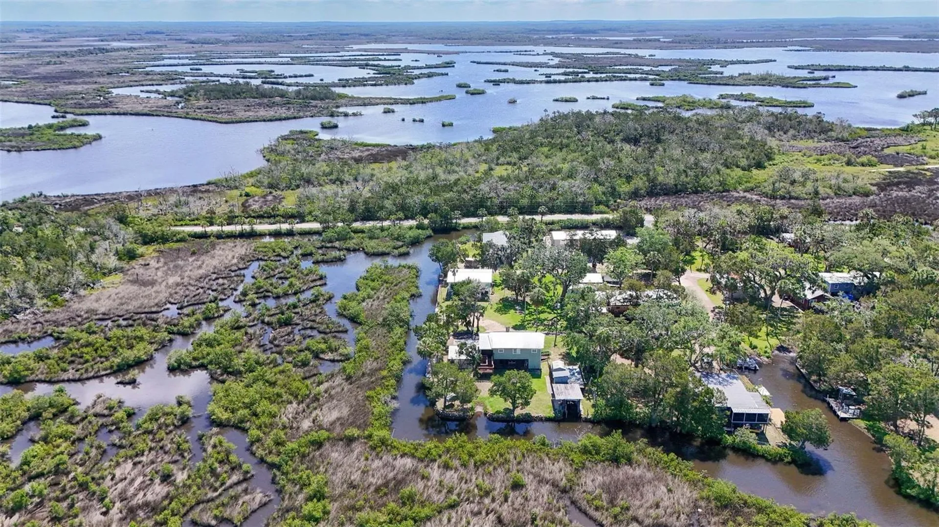2220 S Coon Point Crystal River FL 34429