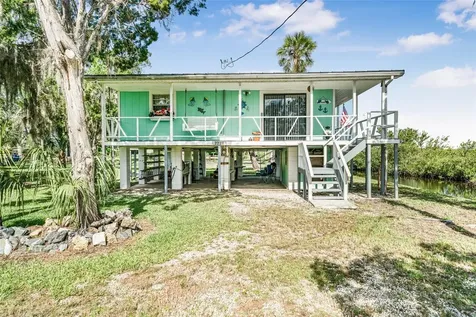 2220 S Coon Point Crystal River FL 34429