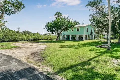 2220 S Coon Point Crystal River FL 34429