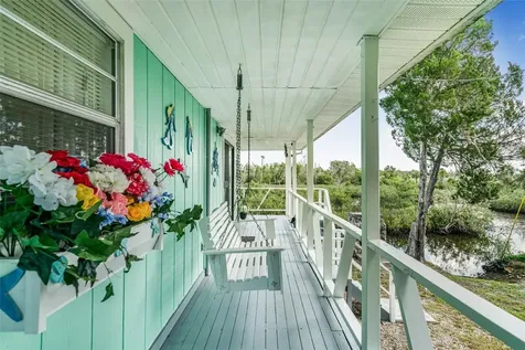 2220 S Coon Point Crystal River FL 34429