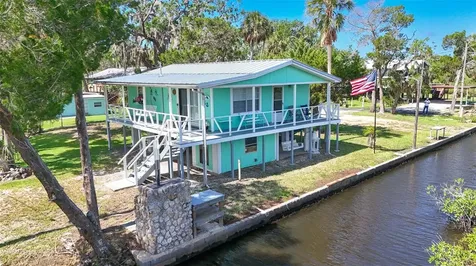 2220 S Coon Point Crystal River FL 34429