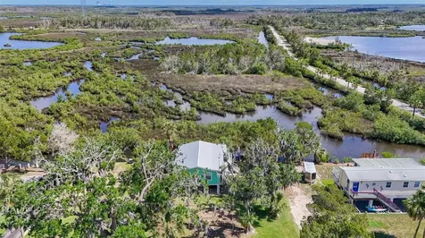 2220 S Coon Point Crystal River FL 34429