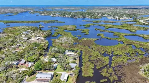 2220 S Coon Point Crystal River FL 34429