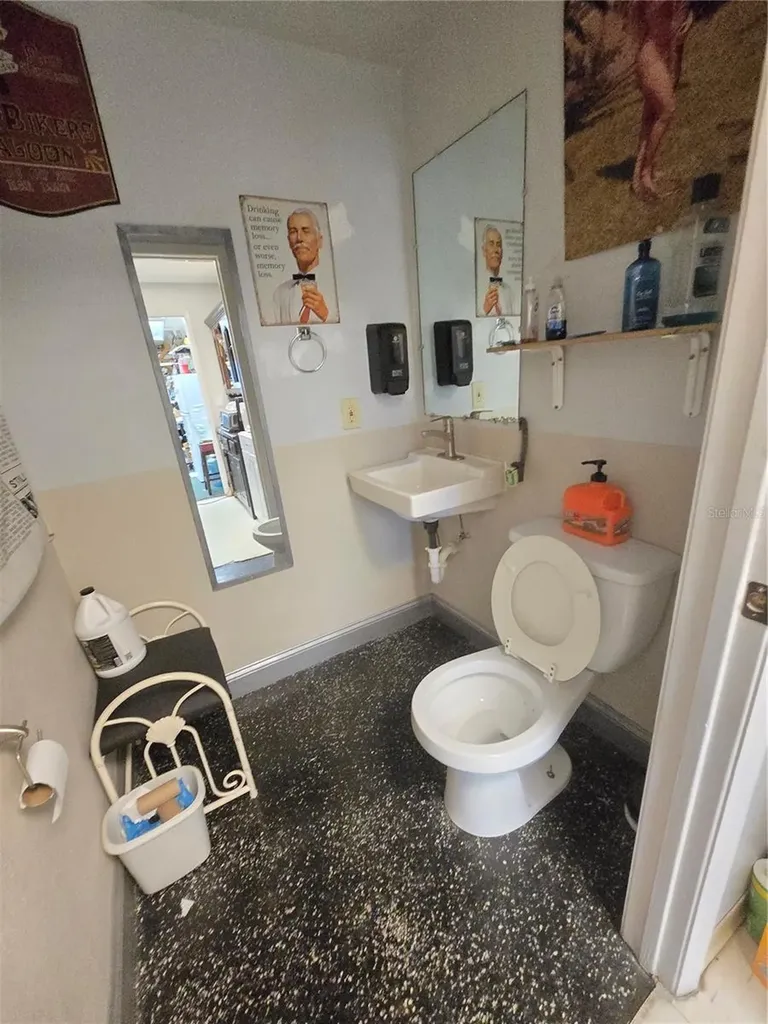 12340-12382 Us Highway 19 Hudson FL 34667