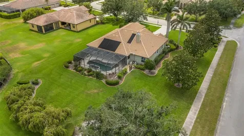 385 165th Court NE Bradenton FL 34212