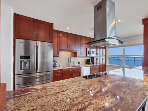 226 Golden Gate Point Sarasota FL 34236