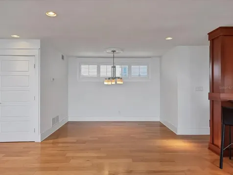 226 Golden Gate Point Sarasota FL 34236