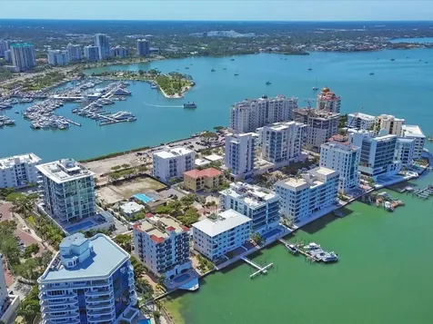 226 Golden Gate Point Sarasota FL 34236