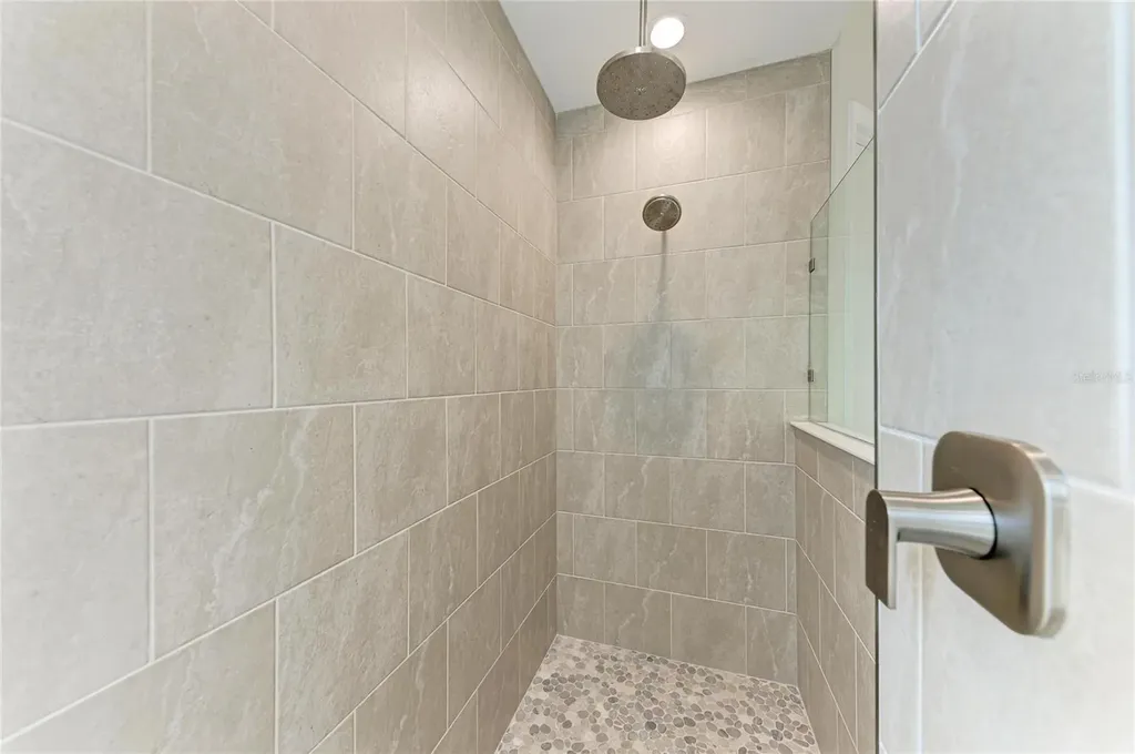166 Hidden Estates Court Brandon FL 33511